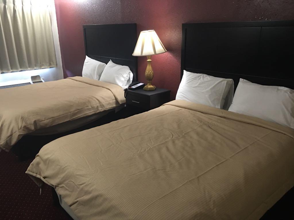 Super 9 Motel Troy Eksteriør billede